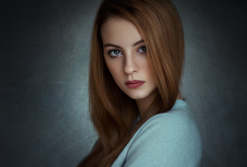 blue clothing, looking at viewer, brunette, 1080P, blue sweater, eyeliner, redhead, women, model, Ann Nevreva, portrait, red lipstick