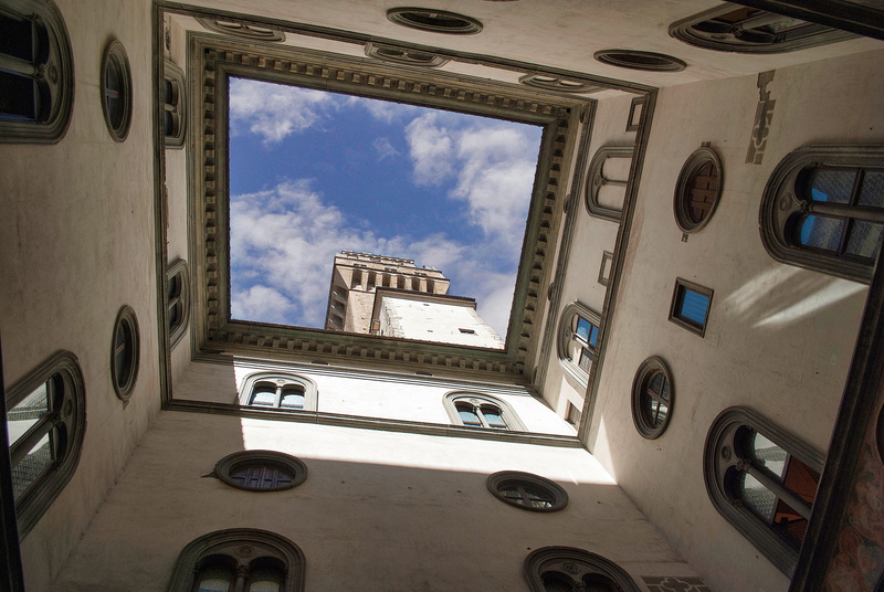 low angle view, old, window, monument, directly below, city, nature, tuscany, day, transportation, architecture, 4K, lordship, building, history, monuments