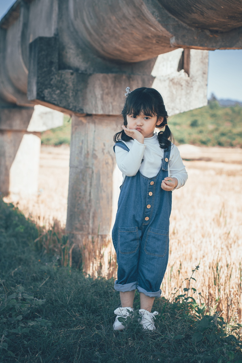 cute, person, 5K, adorable, full length, plant, kid, leisure activity, field, toddler, nature, casual clothing, dungarees, girl, child, innocence, outdoors