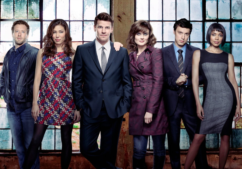 John Francis Daley, T.J. Thyne, Lance Sweets, 1080P, Emily Deschanel, TV Show, Jack Hodgins, Michaela Conlin, Temperance Brennan, Tamara Taylor, Angela Montenegro