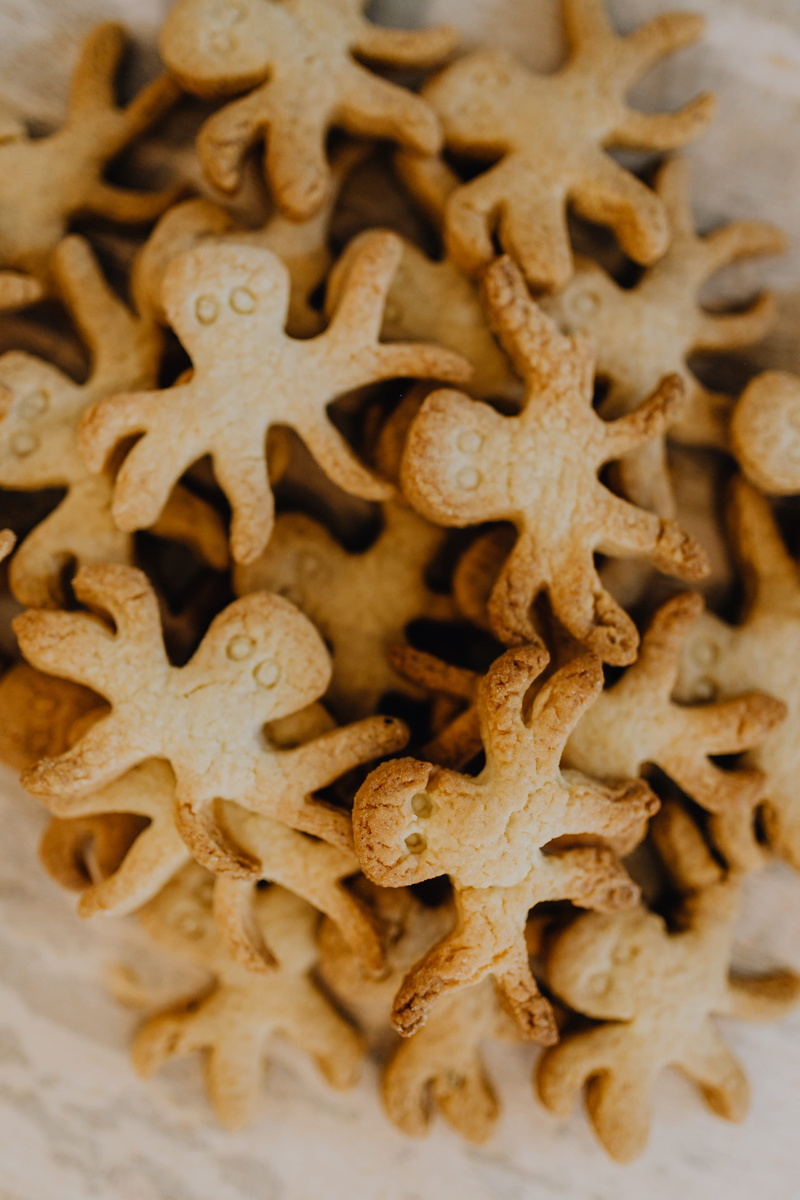 shape, candy, baked, delicious, cookie, bakkery, no people, temptation, snack, still life, indoors, star shape, gingerbread, gingerbread cookie, animal