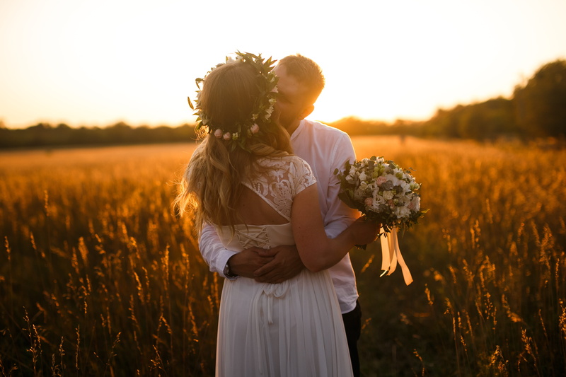 plant, Bride and Groom, nature, sky, two people, front, brown, 4K, three quarter length, young, beauty in nature, woman, flower bouquets, flowering plant