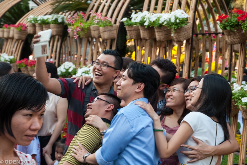 focus on foreground, asia, females, temple - Building, outdoor, street, mid adult, east Asian Culture, japanese Ethnicity, togetherness, asian, people