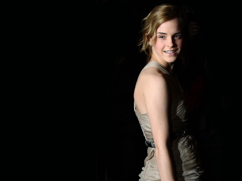 vanity, watson, amp, 1080P, emma watson, show, emma, portraits, fair, burberry