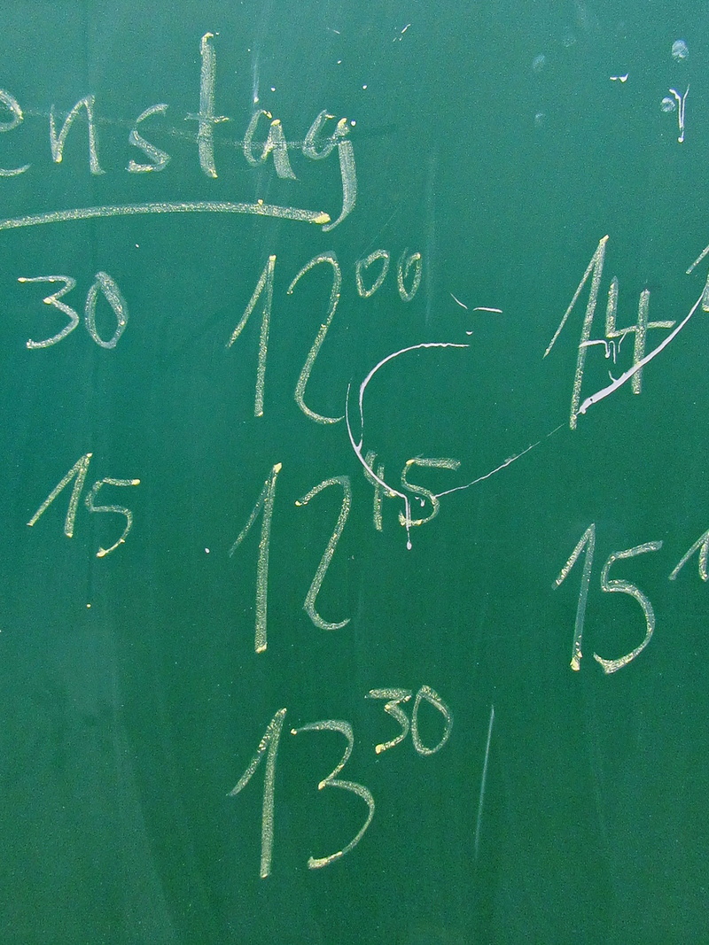 jury, learning, blossom, numbers, wire, classroom, close-up, school, no people, text, letter, home decor, plant, formula, chalkboard, western script, flower