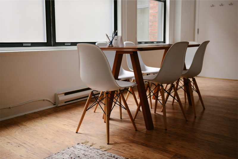 brown, 1080P, business, rectangular, wood - material, room, plastic, seat, parquet floor, nature, wireless technology, living, home interior, no People