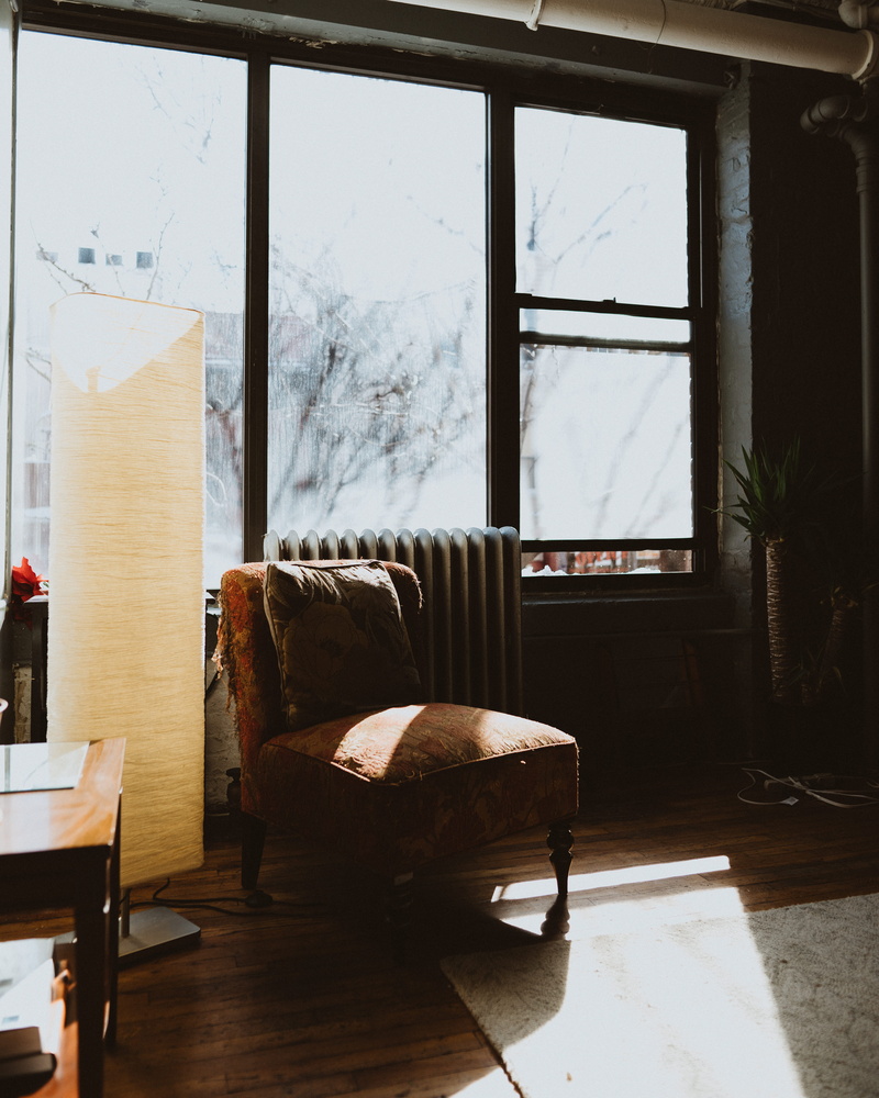 floor lamp, empty, transparent, absence, wood, domestic Room, no People, beige, apartment, old-fashioned, radiator, coffee table, brown, modern, fabric