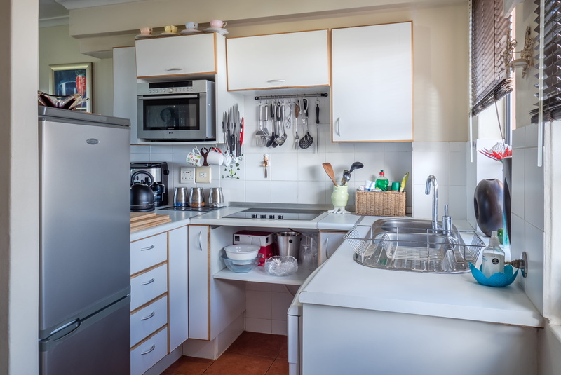 faucet, appliance, room, appliances, design, furniture, sink, wooden, home appliance, indoors, 5K, interior design, counter, cabinet, household equipment