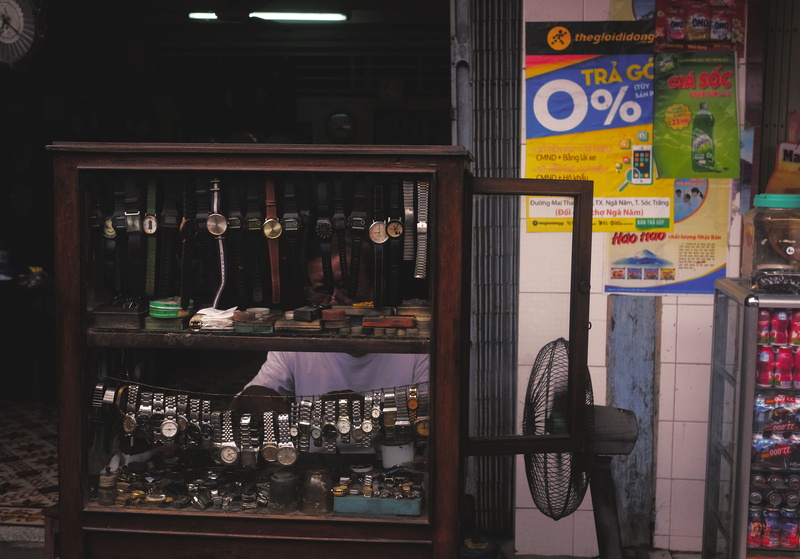 shelf, reflection, bar counter, assorted, machine, restaurant, closet, for sale, communication, lot, furniture, lcd screen, electronics, cupboard, indoors