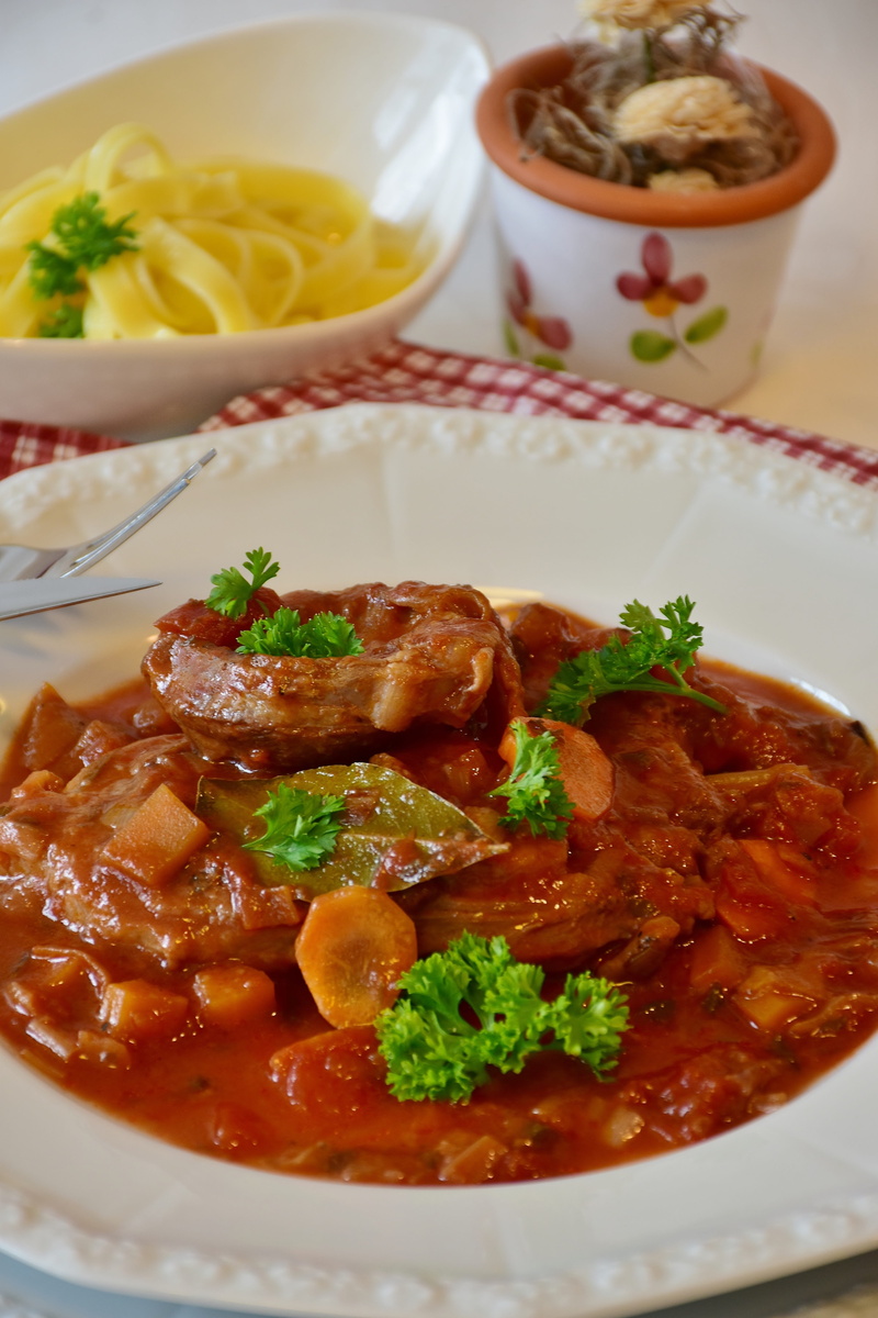 high angle view, vegetable, veal, calf, spice, close-up, bowl, eat, meat, table, indoors, onion, italian, temptation, cook, food, serving size, court, freshness
