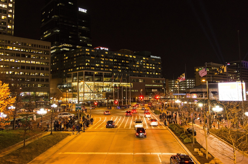 building, street, Downtown Baltimore, Baltimore, street Light, modern, built structure, city, transportation, photo, land vehicle, 1080P, urban Scene