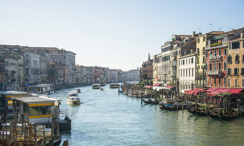 building exterior, passenger craft, nautical vessel, travel destinations, water, nature, clear sky, sky, mode of transportation, venecia, summer, houses