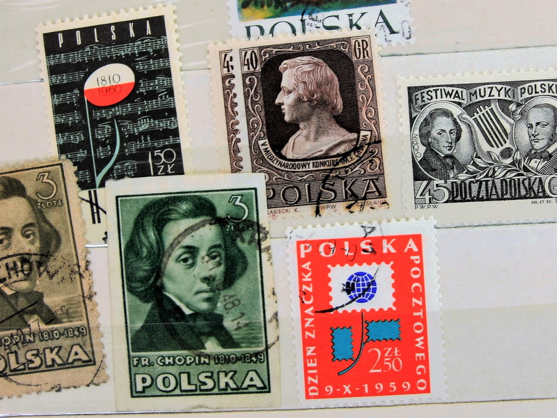 musician, pianist, number, ugly, face, antique, 2K, studio shot, fryderyk chopin, male likeness, post, close-up, hobby, destroyed, polish, philately, human representation