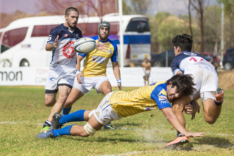 aggression, person, man, athlete, grass, group of people, motion, competition, males, photography, lifestyles, four, focus, day, soccer, quino, cooperation