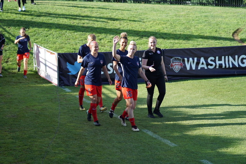 real people, lifestyles, united states, group of people, togetherness, leisure activity, joanna lohman, nwsl, soccer, running, field, sport, boyds, group