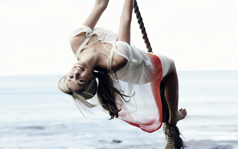 1080P, barefoot, women, ropes, swings, upside down, sea