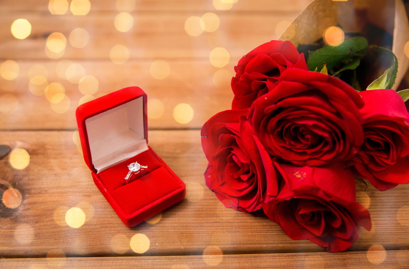 positive emotion, valentine Card, red, romance, copy Space, table, gift box, anniversary, love, ring, decoration, gift, silver, no People, rose, flower