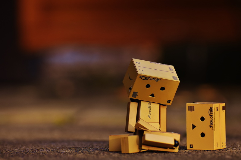 toy block, still life, emotion, broken, copy space, arts culture and entertainment, sad, cute, miss, indoors, chaos, shallow, wood - Material, art and craft