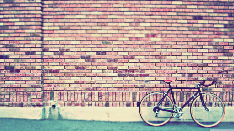 4K, red, street, bike, stone, transport, black, vintage, road, bicycle, wall
