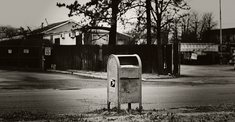 city, letterbox, day, old, postal, plant, building, building exterior, empty, outdoors, 1080P, built structure, no people, architecture, obsolete, street