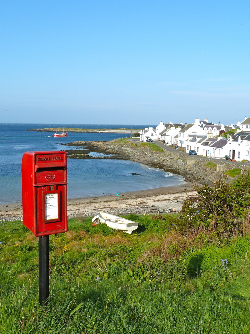 sky, pay phone, correspondence, horizon, letter, letterbox, post box, deliver, postal, 4K, communication, connection, county, land, mail, scotland, day