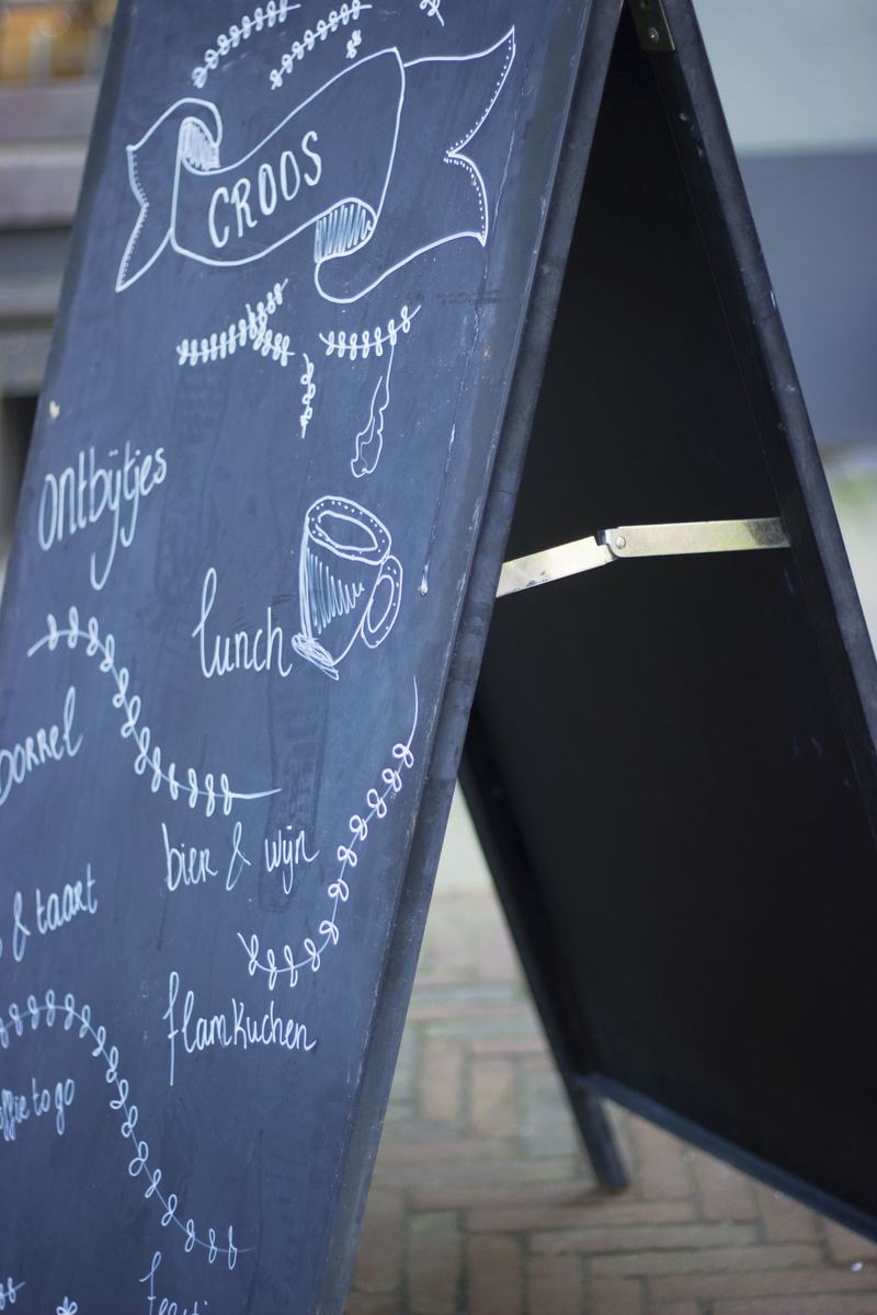 sign, 5K, western script, chalk - art equipment, cruiser, hotspot, rotterdam, kiosk, transportation, restaurant, navy, slate, outdoors, ship, message