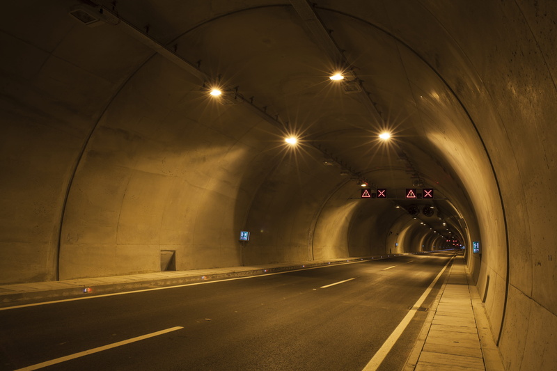 road, illuminated, the way forward, lighting equipment, tunnel, architecture, horizontal, lights, 5K, road marking, urban, street, light, symbol, long