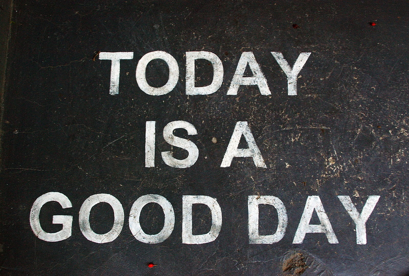 the wallflowers, ground, text, sleepwalker, minimal, terra, today, Barcelona, city, day, Today is a good day, bcn, good, urbà, 2K, symbols, wallflowers
