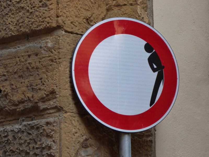 italian, symbol, guidance, street in florence, stopsign, florence, beverage, information, sign, day, corner, italy, shape, no people, do not enter sign