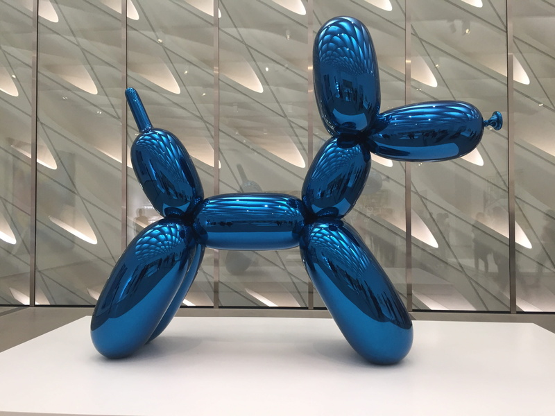 jeff koons, metal, 2K, blue, creativity, balloon, celebration, los angeles, representation, silver colored, museum, pattern, no people, craft, animal representation