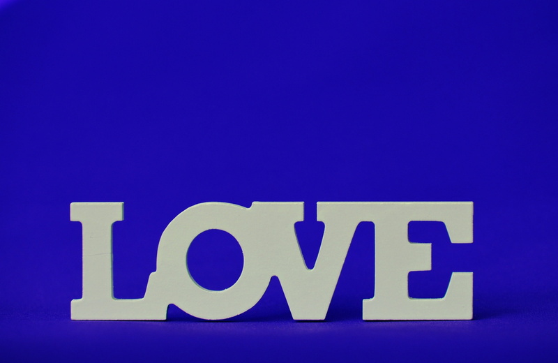 decoration, western script, Love, lettering, emotions, still life, illuminated, romantic, romance, indoors, close-up, studio shot, single Word, colored background