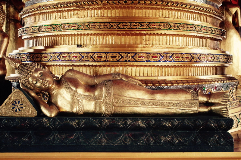 thai buddha, old, shrine, indoors, craft, 5K, art and craft, gold colored, luxury, bed, asia, temple, spirituality, altar, pattern, close-up, design, antique