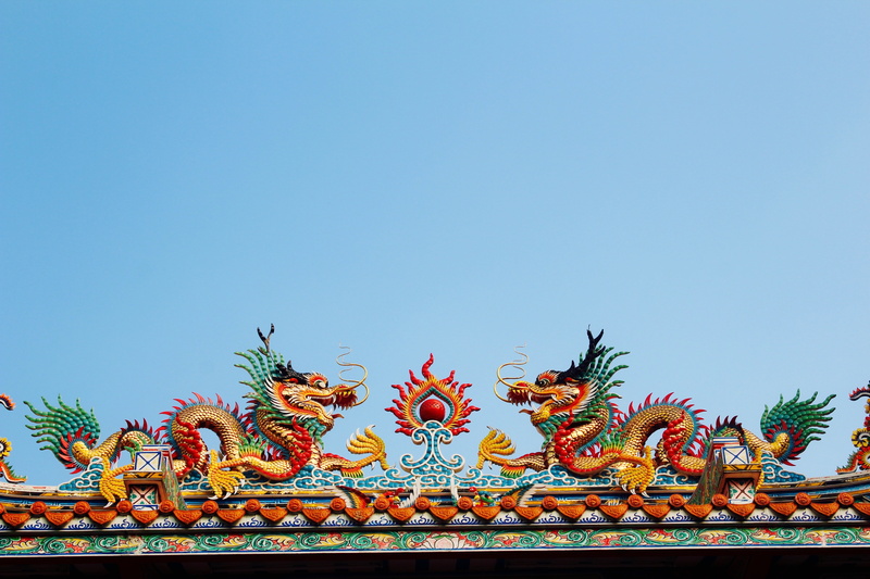 low angle view, palace, southeast, dragon, thai, asia, architecture, belief, chinese dragon, nature, no people, thailand, ornament, temple, roof, 5K, clear sky
