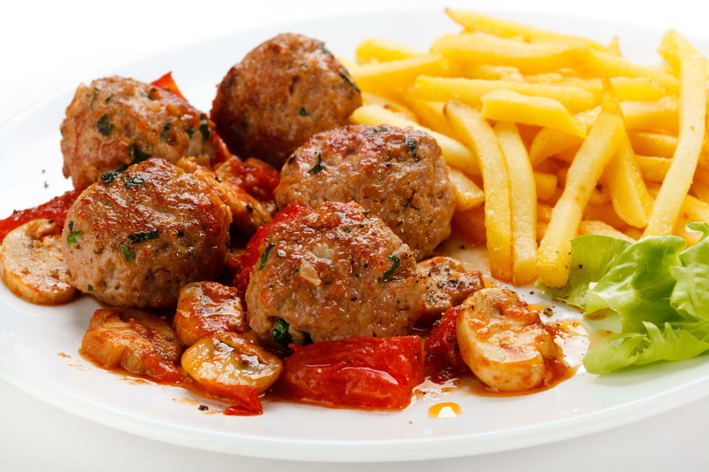 steak, roasted, studio Shot, spice, prepared Potato, fast food, no People, close-up, white meat, chicken Meat, temptation, white background, cooked, salad