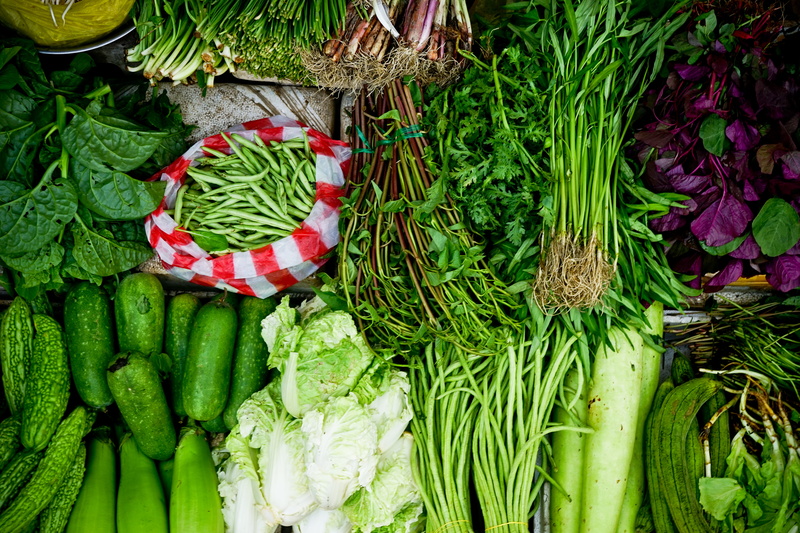 green bean, high angle view, lettuce, vegetable, retail display, vietnamese, sale, assorted, leaf, large group of objects, for sale, healthy eating, 5K