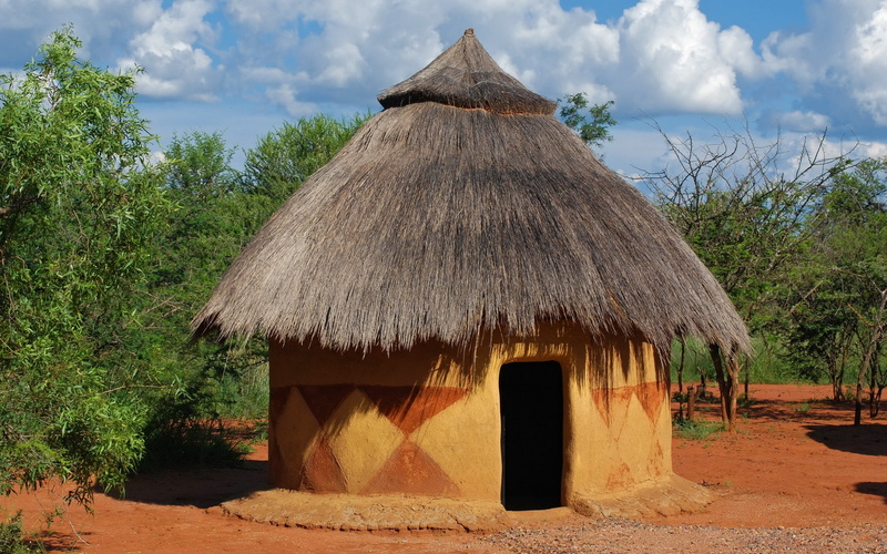 building, grass Hut, structure, day, hut, nipa, building exterior, sunlight, house, vacations, blue, roof, land, rural Scene, sky, 2K, plant, nature, cloud - sky