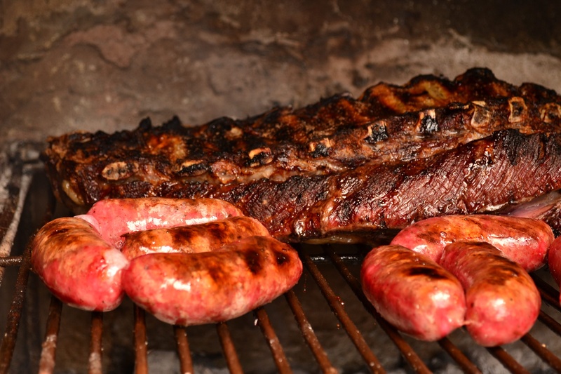 grill, white meat, barbecue grill, dinner, 2K, red meat, angus, food, sausage, meat, preparation, rib, still life, bbq, close-up, healthy eating, beside