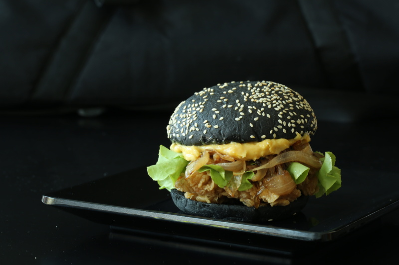 Bread, Burger, hamburger, freshness, take out food, close-up, still life, studio shot, black, food and drink, Fastfood, ready-to-eat, temptation, bread