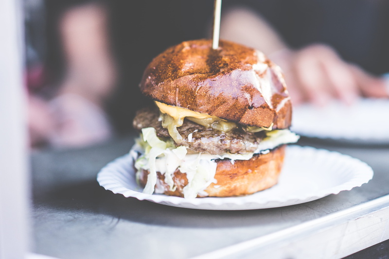 bread, close-up, Party, color Image, food, plate, dinner, selective Focus, meat, 4K, bacon, eating, sandwich, Homemade, hungry, food and drink, temptation