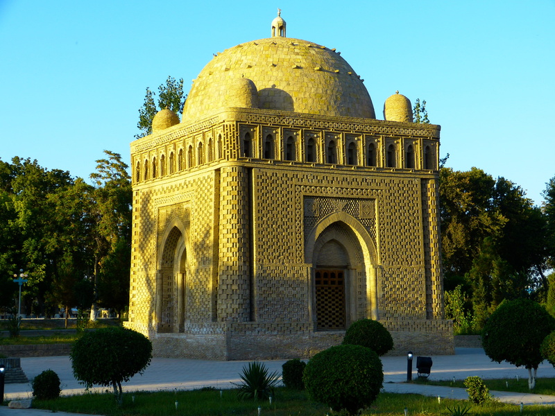 history, incidental people, brick architecture, tree, religion, hedge, outdoors, travel, architecture, uzbekistan, sky, built structure, dome, 4K, the past