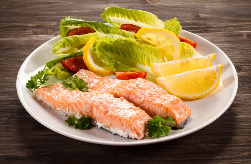 steak, serving, ready-to-eat, green Color, food And Drink, garnish, white, gourmet, meal, trout, sushi, plate, eating, wood - Material, appetizer, healthy Eating