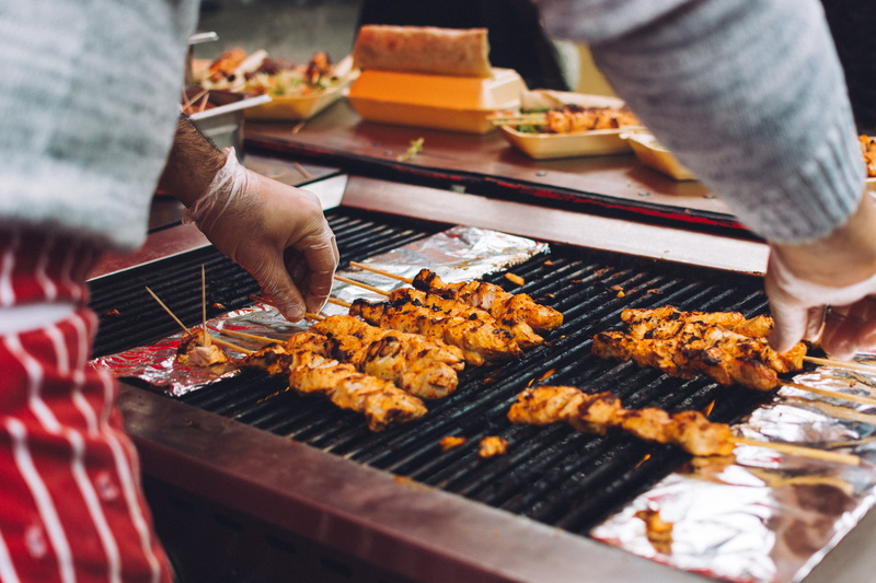 people, unrecognizable person, snack, barbecue, hand, hands, chicken, cooking, skewers, outdoors, one man only, 5K, real people, food and drink, barbecue Grill