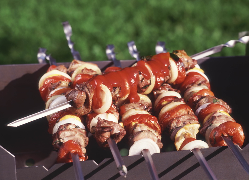 wellbeing, food, kitchen utensil, roasted, lunch, heat - Temperature, 4K, pork, barbecues, marinated, freshness, grill, kebab, close-up, grilled, dinner