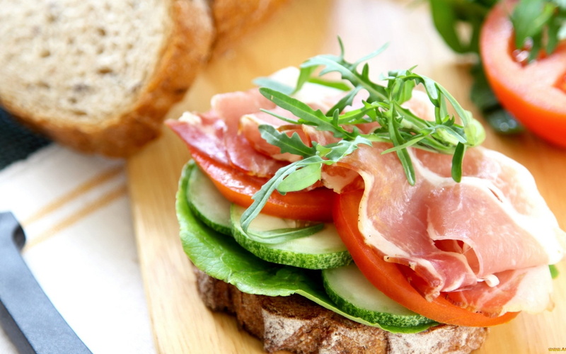 ham, pancetta, slice, healthy eating, arugula, table, food, vegetable, still life, wellbeing, meat, 1080P, processed meat, tomato, close-up, freshness