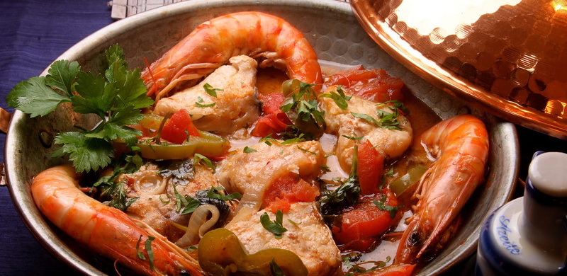stew, food and drink, brasil, vegetable, no people, household equipment, wellbeing, herb, cooking pan, degusta, bouillabaisse, crockery, 720P, fruit, meal