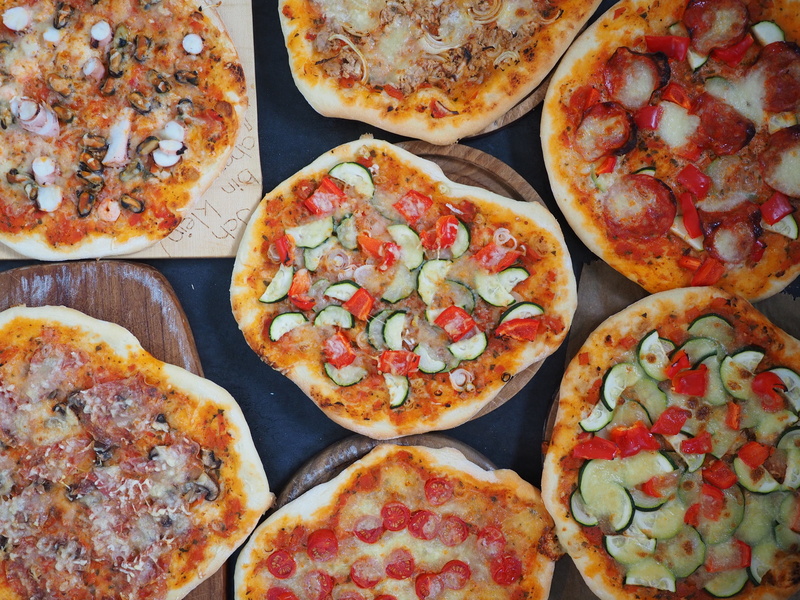 unhealthy eating, directly above, bake your own, ham, meal, pepperoni pizza, bake, pepperoni, nutrition, pizzas, bake pizza, fast food, kitchen, full frame