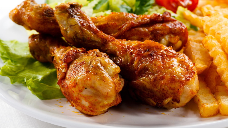 fried food, chicken, pub food, appetizer, savory sauce, roasting, 4K, fried chicken, chicken meat, chicken and chips, french fries, snack, fast food, still life