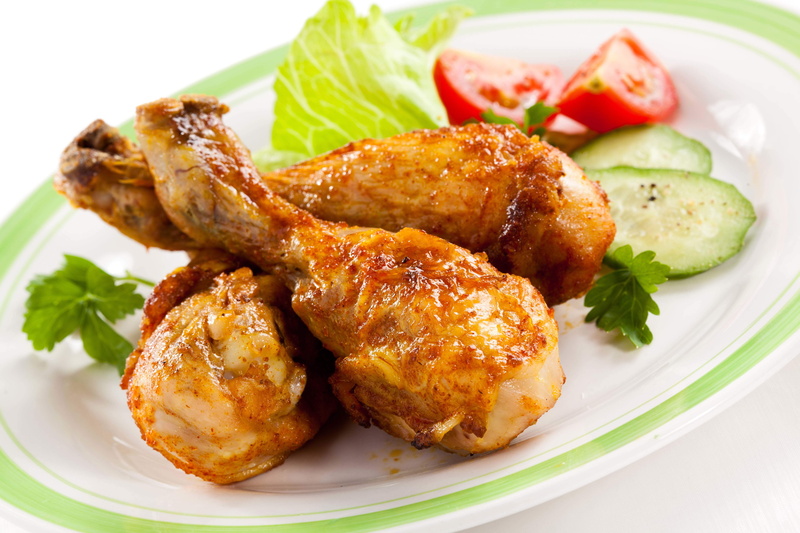 meat, chicken, chicken legs, 5K, cucumber, tomatoes, salad