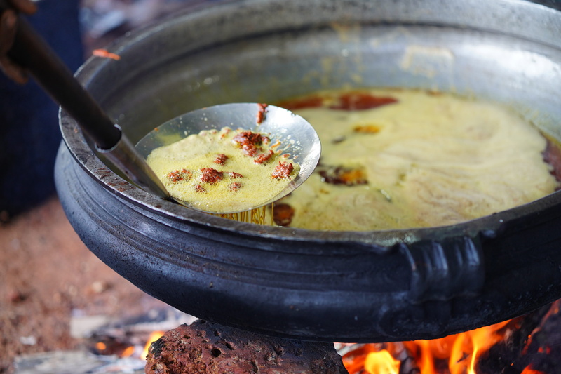 tradition, kitchen, delhi, india, healthy eating, chef, household equipment, cooking pan, container, freshness, close-up, food and drink, old, people, street food