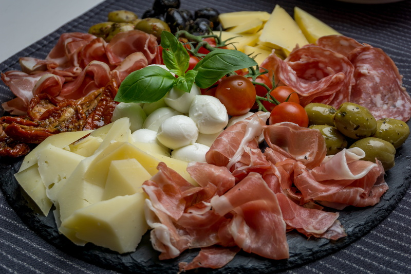 basil, italian food, mozzarella, vegetables, freshness, indoors, meal, cook, fruit, ready-to-eat, mediterranean cuisine, mediterranean, pork, food, antipasto